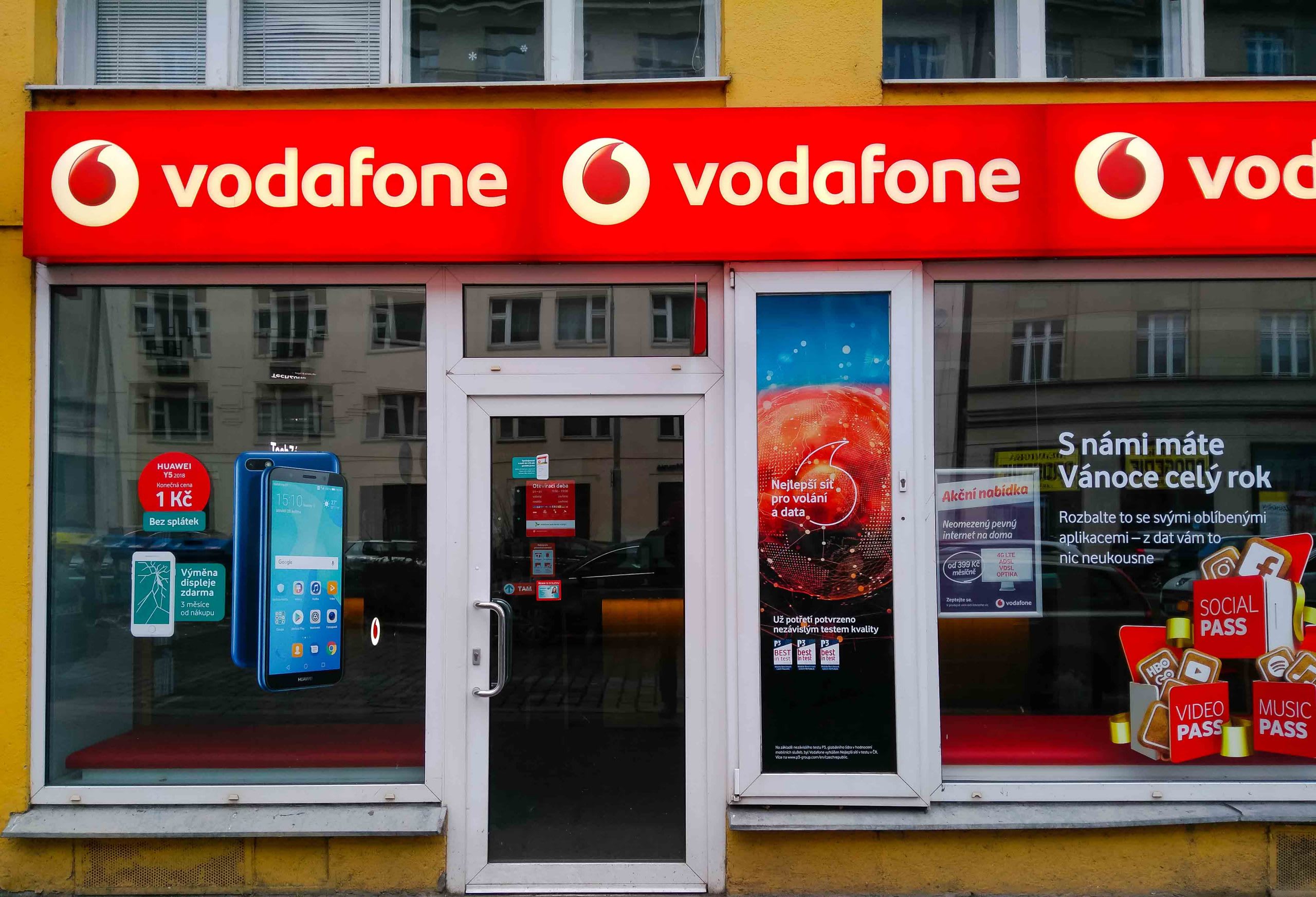 Интернет Магазин Мобильных Телефонов В Чехии